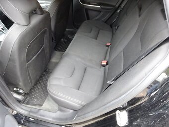 Volvo V60 2.0 D3 r.v.2016 (110 kw) servisní knížka - 11