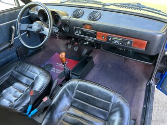 Fiat 128 Coupe 3p r.v.1975 - BEZ KOROZE - 11