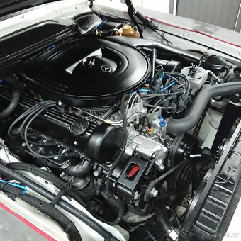 Mercedes-Benz SL Convertible 4.5 - 11