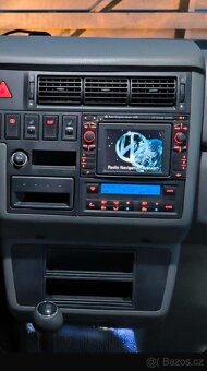 VW Caravelle 2002 - 11