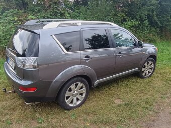 Prodej Mitsubishi Outlander - 11