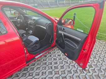 Škoda Octavia, RS 2.0 TDI 125 kW, CZ, xenon, alu - 11
