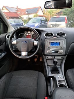 Ford Focus 1.6 benzín 74kW - 11