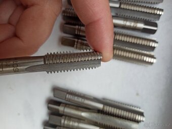 Prodám nové sadové závitníky M12 - 11