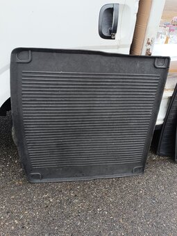 Oboustranný koberec Škoda Karoq a Kodiaq - 11