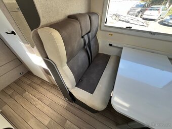 FORSTER 699 DVB 2025 18 TIS KM DPH TOP VÝBAVA - 11