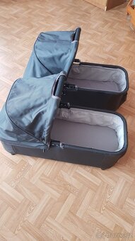 Easywalker Duo ve variantě Platinum a Silver - 11