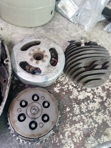 JAWA ČZ MALÁ KÝVAČKA  125-150 /351 Motor - 11