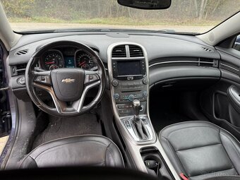 Chevrolet Malibu 2,4i - 11