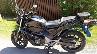 Honda NC750S ABS - 11