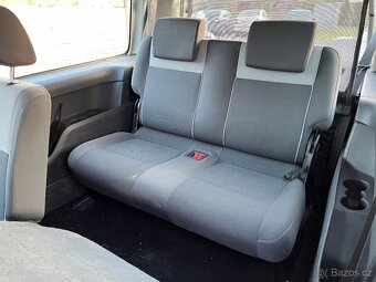 VW Caddy Maxi 1.6TDi 77kW 2011 7míst - 11