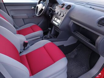 Volkswagen Caddy combi life 1.4 benzín 59kW - 11