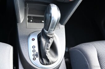 Volkswagen Touran 1.4TSI 103KW 7Míst DSG 12/2014 DPH - 11