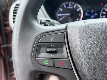 Hyundai i20, 1.2l benzín,55kw,EDICE GO,Hnědá,2018/ 67 000km - 11