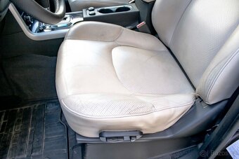 Nissan Pathfinder 3.0 dCi V6 LE - 11