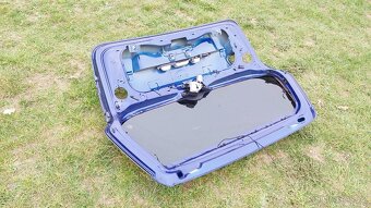 VW PASSAT B6  – DVEŘE KUFRU MODRÉ LC5E - 11