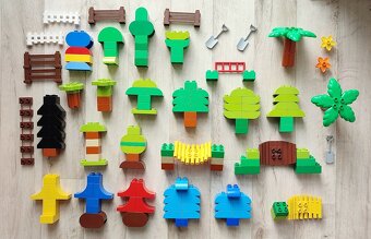 DUPLO sady i dílky solo: farma,Mickey,Minnie,popeláři.. - 11