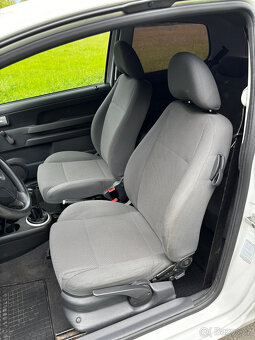 Volkswagen Fox 1.2i 40kW, RV 2010, Servo, Nová STK - 11