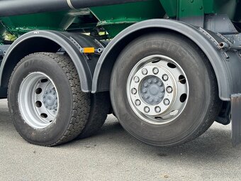 Mercedes Axor silo cisterna - 11