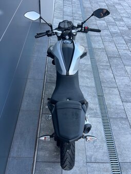 YAMAHA MT-125 - 11
