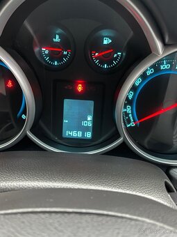 Chevrolet Cruze 2011, 1.8 benzin 104kw - 11