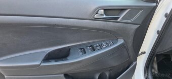Hyundai Tucson CRDi nafta 2.0 16V 100kW, 2017, 4x4 - 11