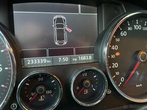 Volkswagen Tuareg 3.0 TDI 2007 - 11