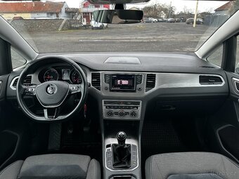 VW GOLF SPORTSVAN 1,6 TDI -- MÁLO KM -- PŮVOD ČR - 11
