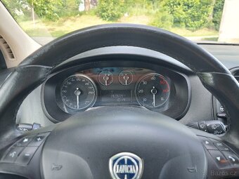 Lancia Delta 1.6 JTD - 11