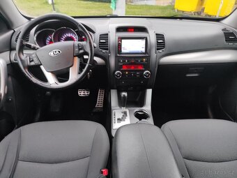 Kia Sorento, 2.2 CRDI 145kW ČR  servis - 11
