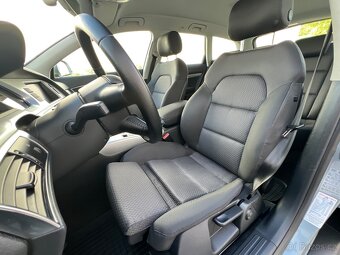 AUDI A6 3.0TDI 176KW Navi,ALU R17,Sportsitze,Tažné,WEBASTO - 11