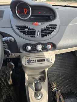 Renault Twingo 1.2i,75kw, automat,nová STK. - 11