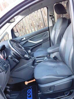 Ford C-max 2.0 TDCi,,TITANIUM,pěkný,BEZ KOROZE,tažný - 11