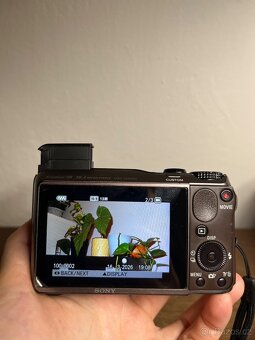 Sony Cybershot DSC-HC20V - 11