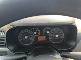 Fiat Grande Punto 1.4i 57kW,Klima,City,+sada kol,1majitel - 11