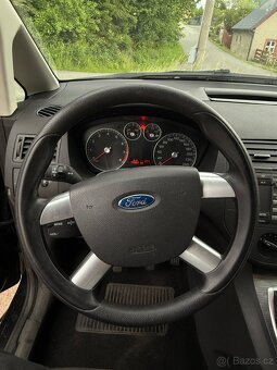 Auto Ford C-MAX - 11