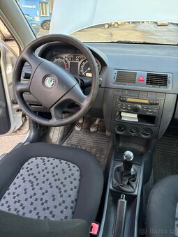 Škoda Fabia Sedan - 11