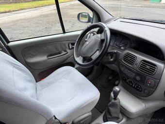 Renault Scenic 1,6 16 V Benzin - 11