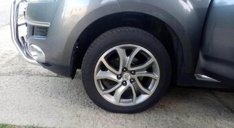 Citroen C-Crosser - 11