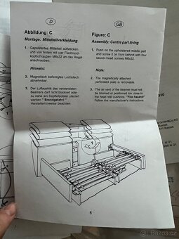 Luxusní postel s vysouvacím projekčním plátnem - 11