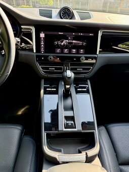 Porsche Macan 2024, 2.0T, 10.000 km - 11