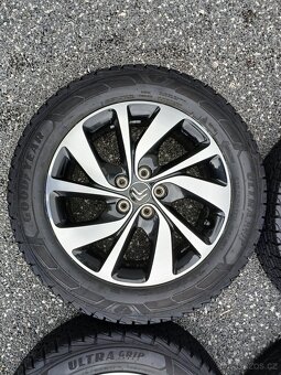 Zimní orig alu Citroën Spacetourer 215/60/17 vzorek 8,5mm - 11