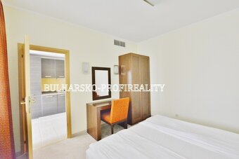 Luxusní apartmán 2+kk (68 m²) v první linii s bočním výhlede - 11