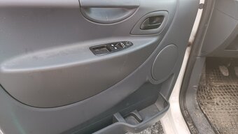 Citroën Jumpy 1,6Hdi Klima Koupeno v ČR 2015 - 11