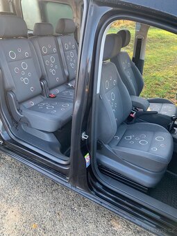 VW Caddy Maxi 2012 2.0tdi 103kw 7míst tažné klima - 11
