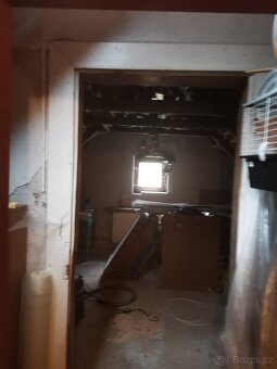 Prodám chalupu uprostřed lesa  Žatecko - 11