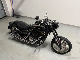 Kawasaki VN 1500 Meanstreak - 11