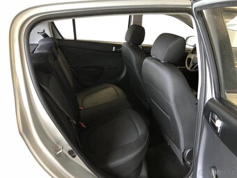 HYUNDAI I20 1.3 16V - 11