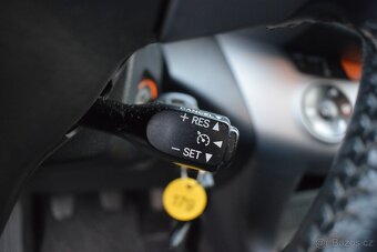 Toyota RAV4 2,0 i 4X4 PO SERVISU,SUPER STAV - 11