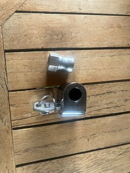 Thule 973 nosič kol - 11